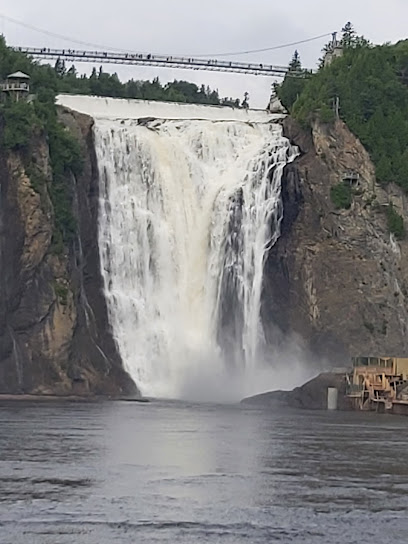 Montmorency Falls Parking