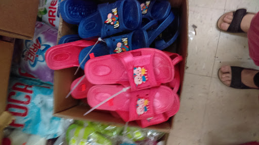 Asian Grocery Store «Viet Hoa Food Market», reviews and photos, 7100 Preston Hwy # 107, Louisville, KY 40219, USA