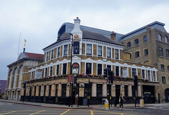Comments and reviews of The Ram Inn