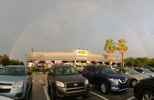 Shopping Mall «Lee Vista Promenade», reviews and photos, 5800 Lee Vista Blvd, Orlando, FL 32822, USA