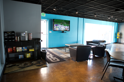 Used Car Dealer «Groove Used Cars», reviews and photos, 4651 S Broadway, Englewood, CO 80113, USA