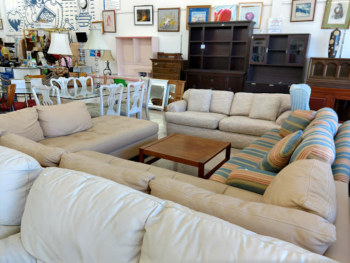 Thrift Store «Council Thrift Shops», reviews and photos, 21716 Sherman Way, Canoga Park, CA 91303, USA