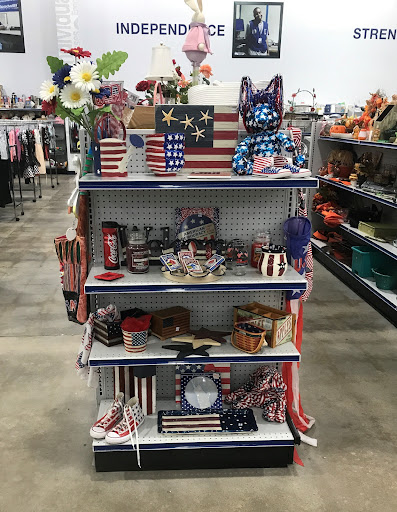 Donations Center «Goodwill Williamsburg Retail Store», reviews and photos