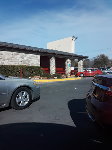 Grocery Store «Food King», reviews and photos, 2706 26th St, Lubbock, TX 79410, USA