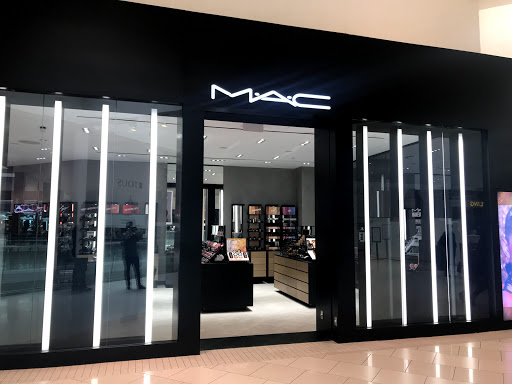 Cosmetics Store «MAC Cosmetics», reviews and photos, 19501 Biscayne Blvd, Miami, FL 33180, USA