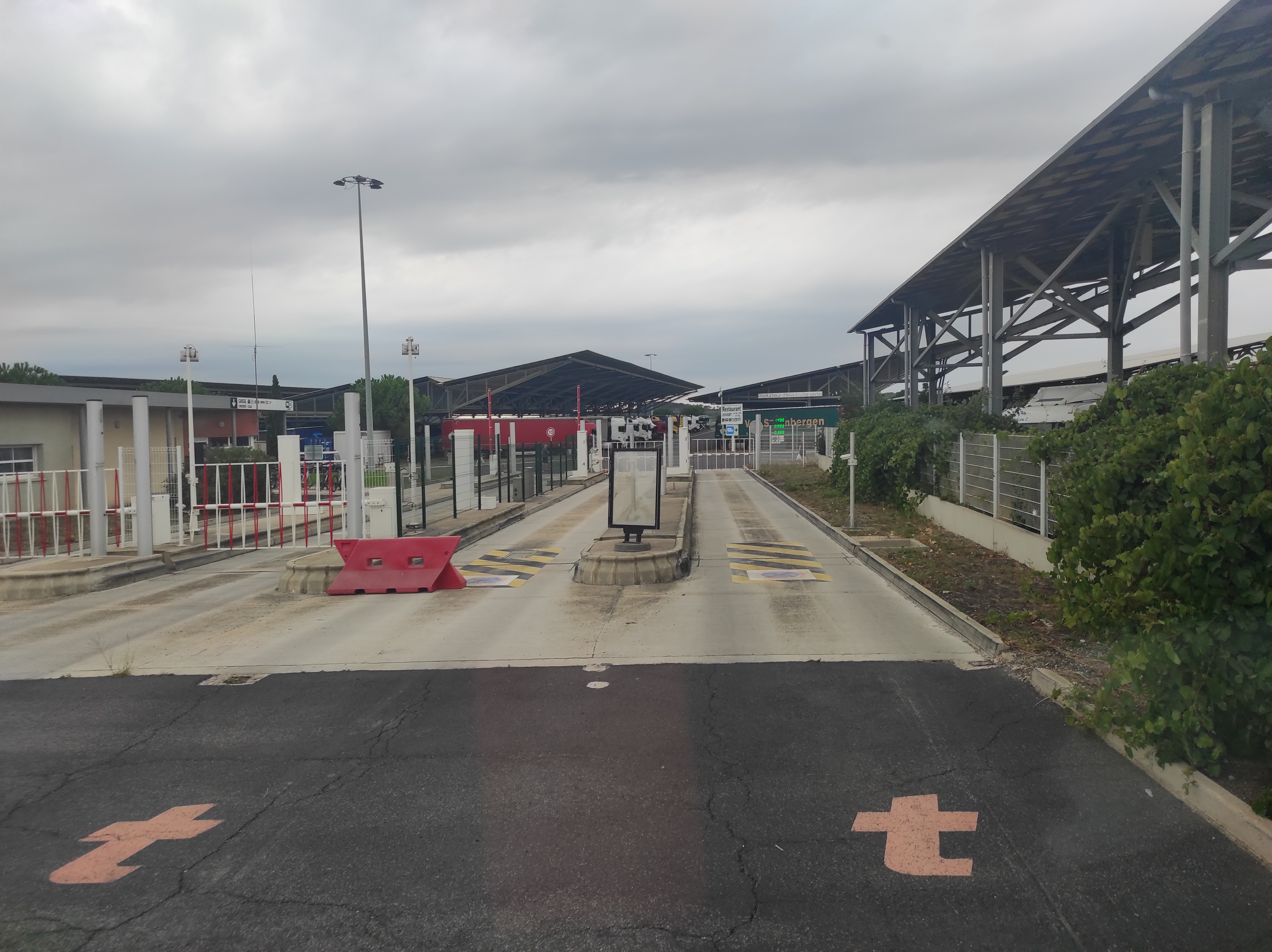 Photo n° 10 de l'avis de Slavik.o fait le 04/10/2021 à 17:23