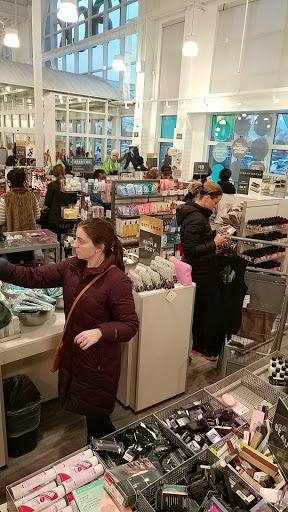 Department Store «Nordstrom Rack Easton Market», reviews and photos, 3736 Easton Market, Columbus, OH 43219, USA