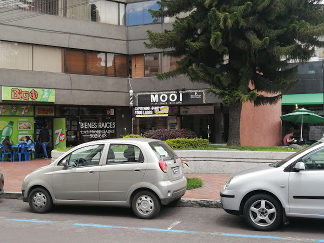 Opiniones de MOOI Pretty Bar en Quito - Barbería