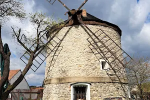 Windmill Rudice image