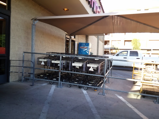 Grocery Store «Smart & Final», reviews and photos, 2742 E Indian School Rd, Phoenix, AZ 85016, USA