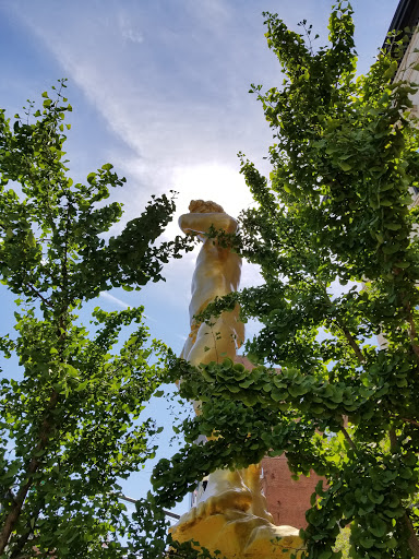 Luxury Hotel «21c Museum Hotel Louisville», reviews and photos, 700 W Main St, Louisville, KY 40202, USA