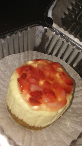 Dessert Shop «Dessert Club, ChikaLicious», reviews and photos, 204 E 10th St, New York, NY 10003, USA