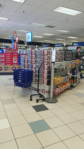Liquor Store «Norfolk Package Store», reviews and photos, 1560 Mall Dr, Norfolk, VA 23511, USA