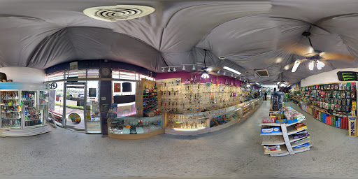 Tobacco Shop «Payless Smoke Shop», reviews and photos, 1601 E Bell Rd #2, Phoenix, AZ 85022, USA