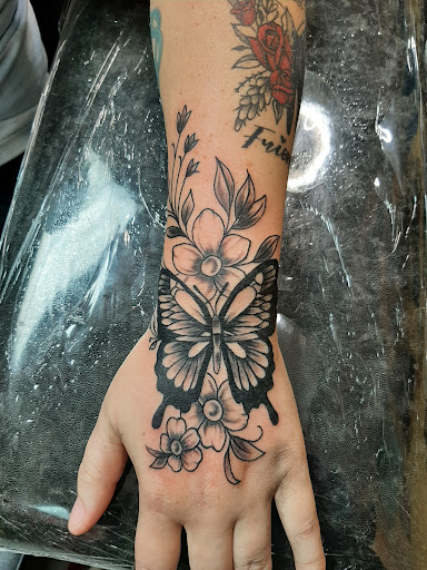 Explore couple his and her tattoo ideas, creative tattoo ideas in Grand Ledge, available at Van Gogh Tattoos