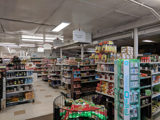 Grocery Store «Bazaar Food Market», reviews and photos, 10255 SW Canyon Rd, Beaverton, OR 97005, USA