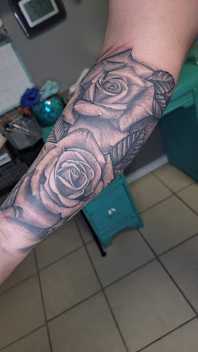 Explore lips tattoo ideas, creative tattoo ideas in Arlington, available at Arlington Ink