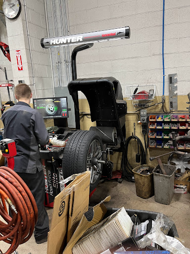 Auto Repair Shop «A & J Automotive», reviews and photos, 8460 S 77th Ave, Bridgeview, IL 60455, USA