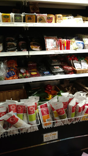 Grocery Store «Shields Market», reviews and photos, 206 N Shields Ave, Richmond, VA 23220, USA