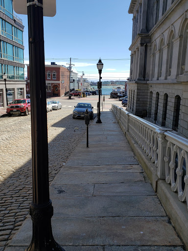 DVD Store «Bull Moose», reviews and photos, 151 Middle St, Portland, ME 04101, USA