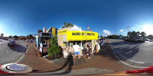 Donut Shop «Mini Doughnut Factory», reviews and photos, 2109 S Dale Mabry Hwy, Tampa, FL 33629, USA