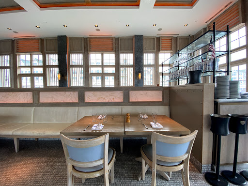 French Restaurant «Avenue Le Club», reviews and photos, 23 Ocean Ave, Long Branch, NJ 07740, USA