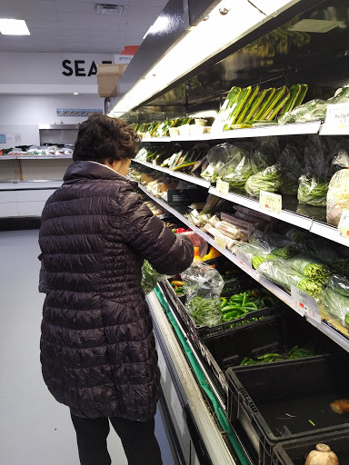 Asian Grocery Store «Asian Supermarket», reviews and photos, 3750 Pepperell Pkwy, Opelika, AL 36801, USA