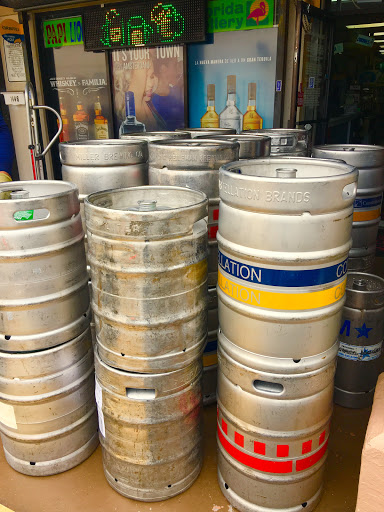 Liquor Store «PAPI LIQUORS and KEGS», reviews and photos, 1446 W 49th St, Hialeah, FL 33012, USA
