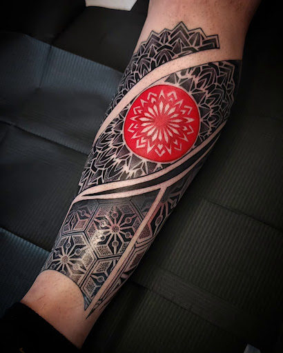 Explore letter e tattoo ideas, creative tattoo ideas in Anchorage, available at SDITATTOO, LLC