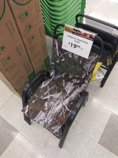 Animal Feed Store «Wilco Farm Store», reviews and photos, 2741 OR-99W, McMinnville, OR 97128, USA