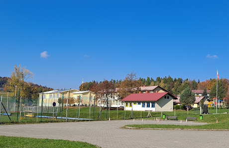 Szkoła Podstawowa im. Tadeusza Kościuszki w Koszarawie 34-332 Koszarawa, Polska