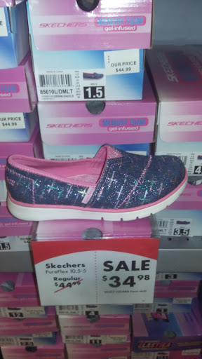 Shoe Store «Shoe Carnival», reviews and photos, 65 S 69th St, Upper Darby, PA 19082, USA