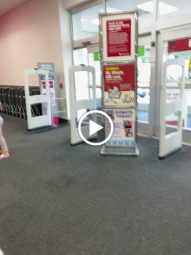 Clothing Store «Burlington Coat Factory», reviews and photos, 4701 N Harlem Ave, Harwood Heights, IL 60706, USA