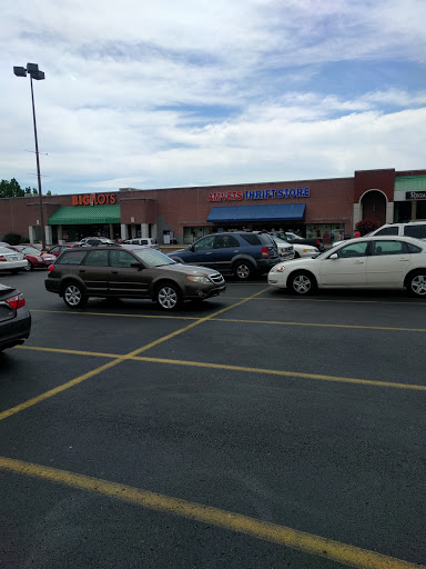 Thrift Store «Amvets Thrift Stores», reviews and photos, 109 S Seven Oaks Dr, Knoxville, TN 37922, USA