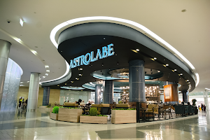 Astrolabe Coffee Abdali Mall - اسطرلاب العبدلي مول image