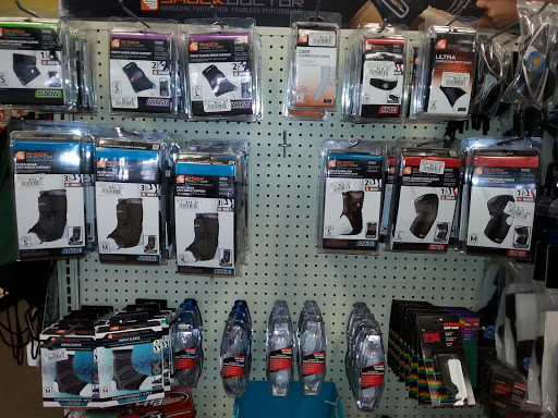 Sporting Goods Store «TradeWins Sports», reviews and photos, 79 Lake St S, Forest Lake, MN 55025, USA
