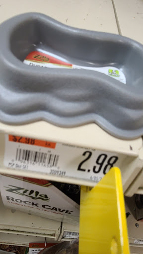 Pet Supply Store «Pet Supplies Plus», reviews and photos, 1816 S Stephenson Ave, Iron Mountain, MI 49801, USA