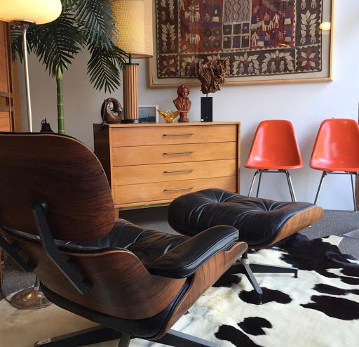 Used Furniture Store «Furniture Lounge», reviews and photos, 11 E University Ave, Champaign, IL 61820, USA