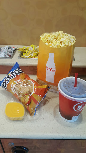 Movie Theater «Regal Cinemas Everett Mall 16 & RPX», reviews and photos, 1402 SE Everett Mall Way, Everett, WA 98208, USA