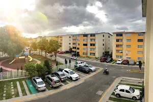 Unidad Residencial Plaza Oriente image