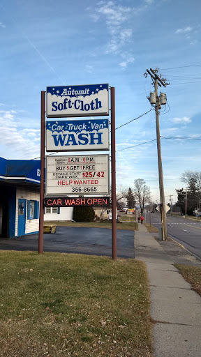 Automit Soft Cloth Car Wash en Baraboo