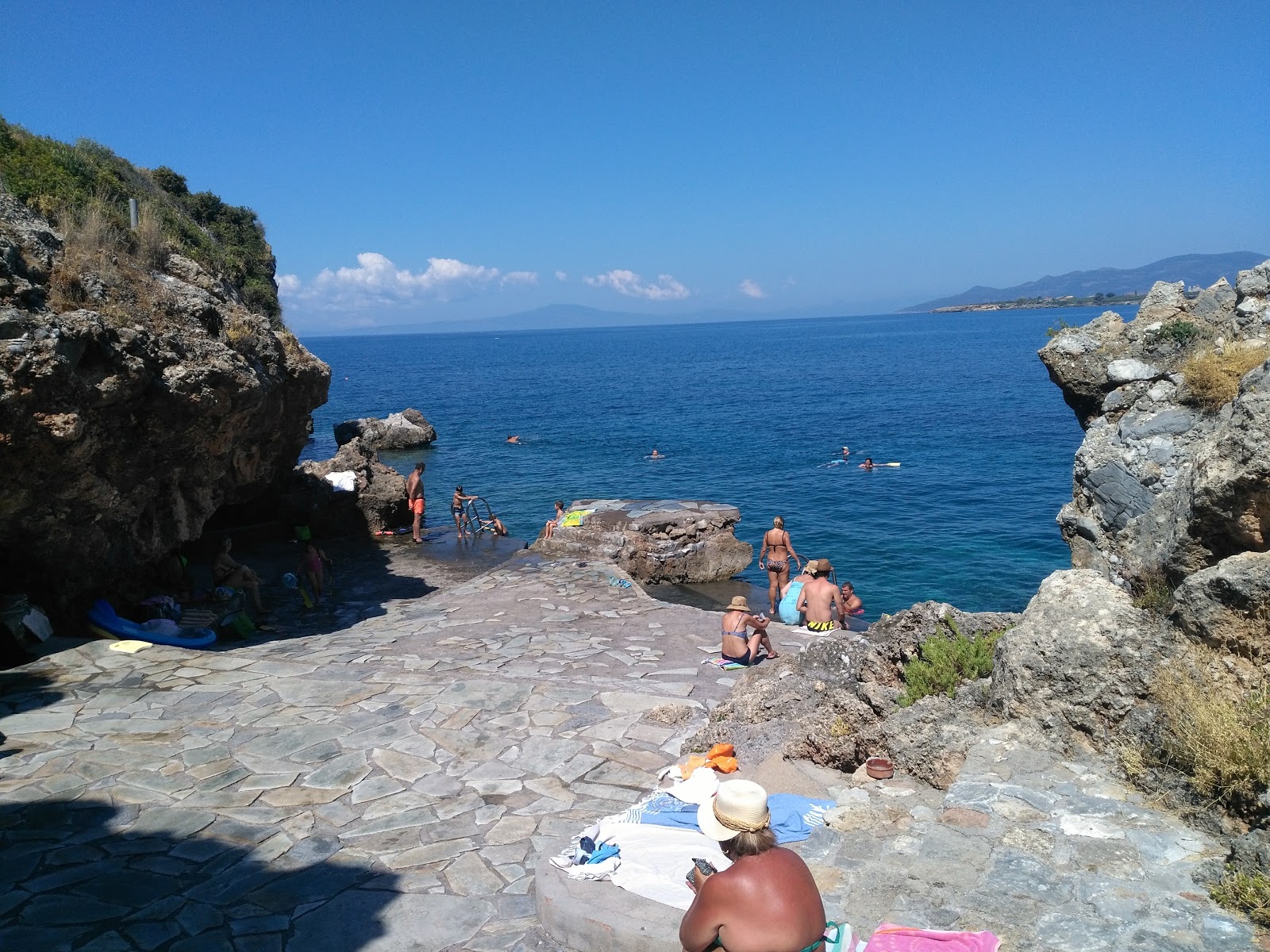 Gnospi Beach photo #6