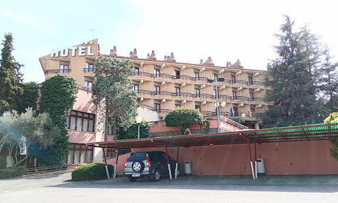 Hotel Rey Sancho Ramírez Carretera nacional 240 km, 162,700, 22300 Barbastro, Huesca, España