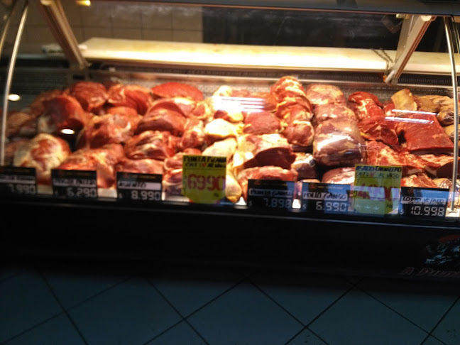 Opiniones de Carnes Apunto en Villarrica - Centro comercial