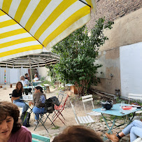 Atmosphère du Café PAN Café à L'Île-Saint-Denis - n°2