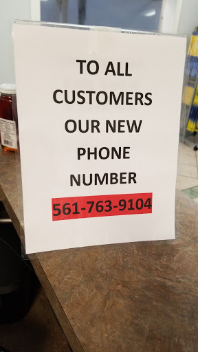 Car Wash «Jupiter Auto Spa and Lube Center», reviews and photos, 220 Maplewood Dr, Jupiter, FL 33458, USA