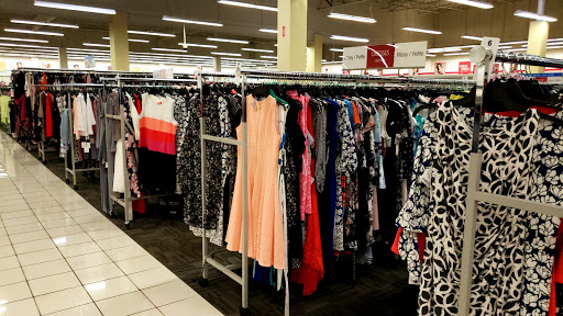 Clothing Store «Burlington Coat Factory», reviews and photos, 3333 N State Rd 7, Lauderdale Lakes, FL 33319, USA