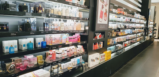 Cosmetics Store «SEPHORA», reviews and photos, 1000 North Point Cir, Alpharetta, GA 30022, USA