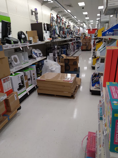 Department Store «Target», reviews and photos, 579 Grand Army of the Republic Hwy #5, Swansea, MA 02777, USA