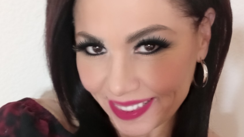 Sassys Sexy Lashes And Hair Studio 95678